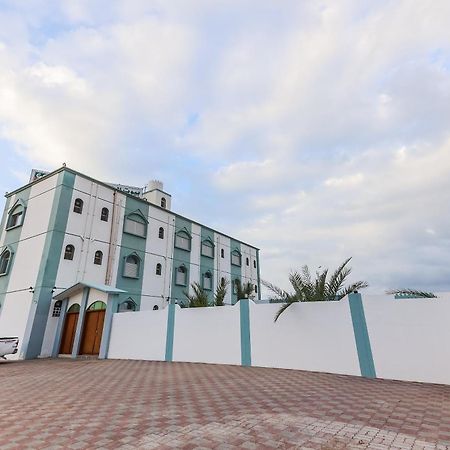 Super Oyo 110 Ras Al Hadd Guest House 外观 照片