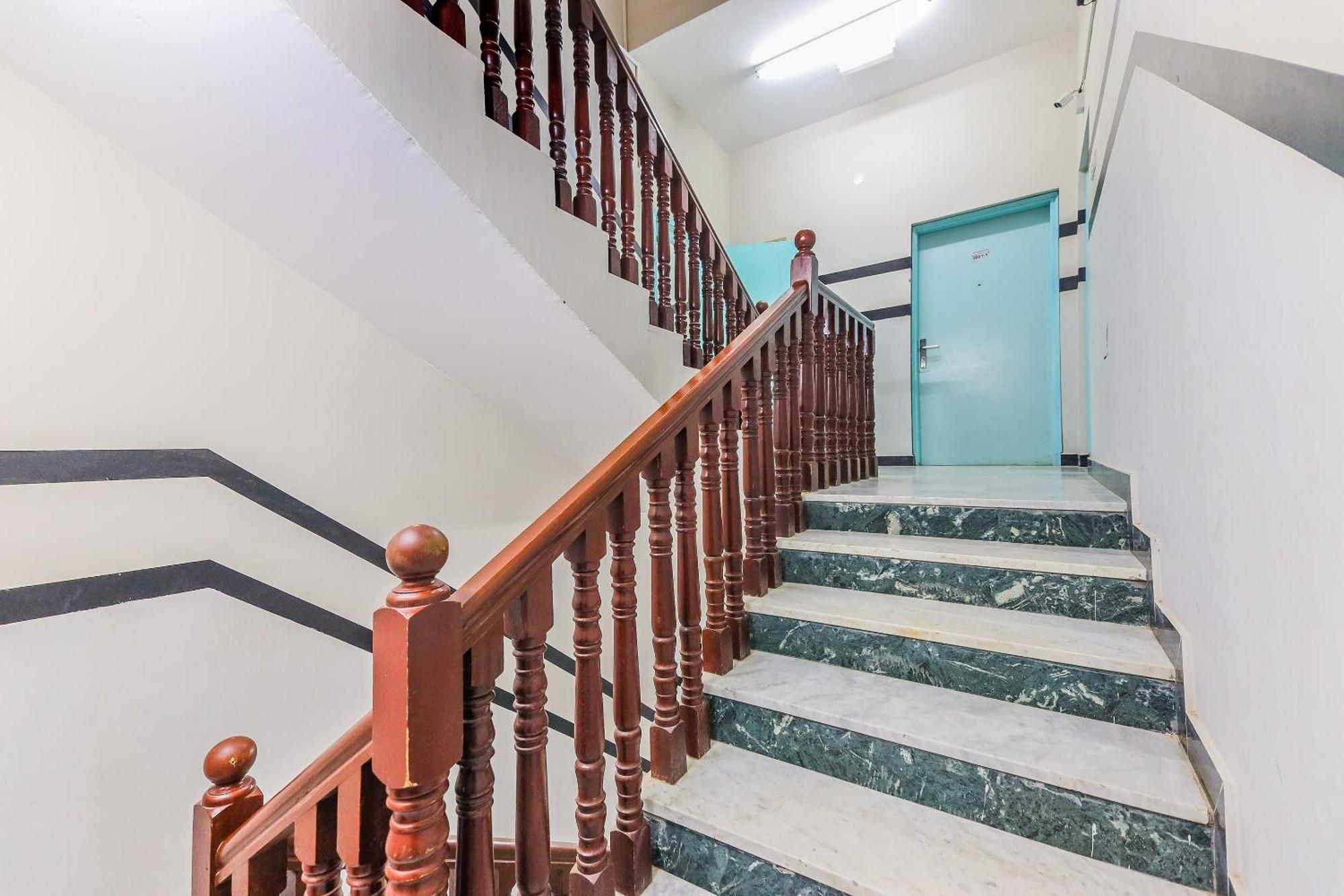 Super Oyo 110 Ras Al Hadd Guest House 外观 照片
